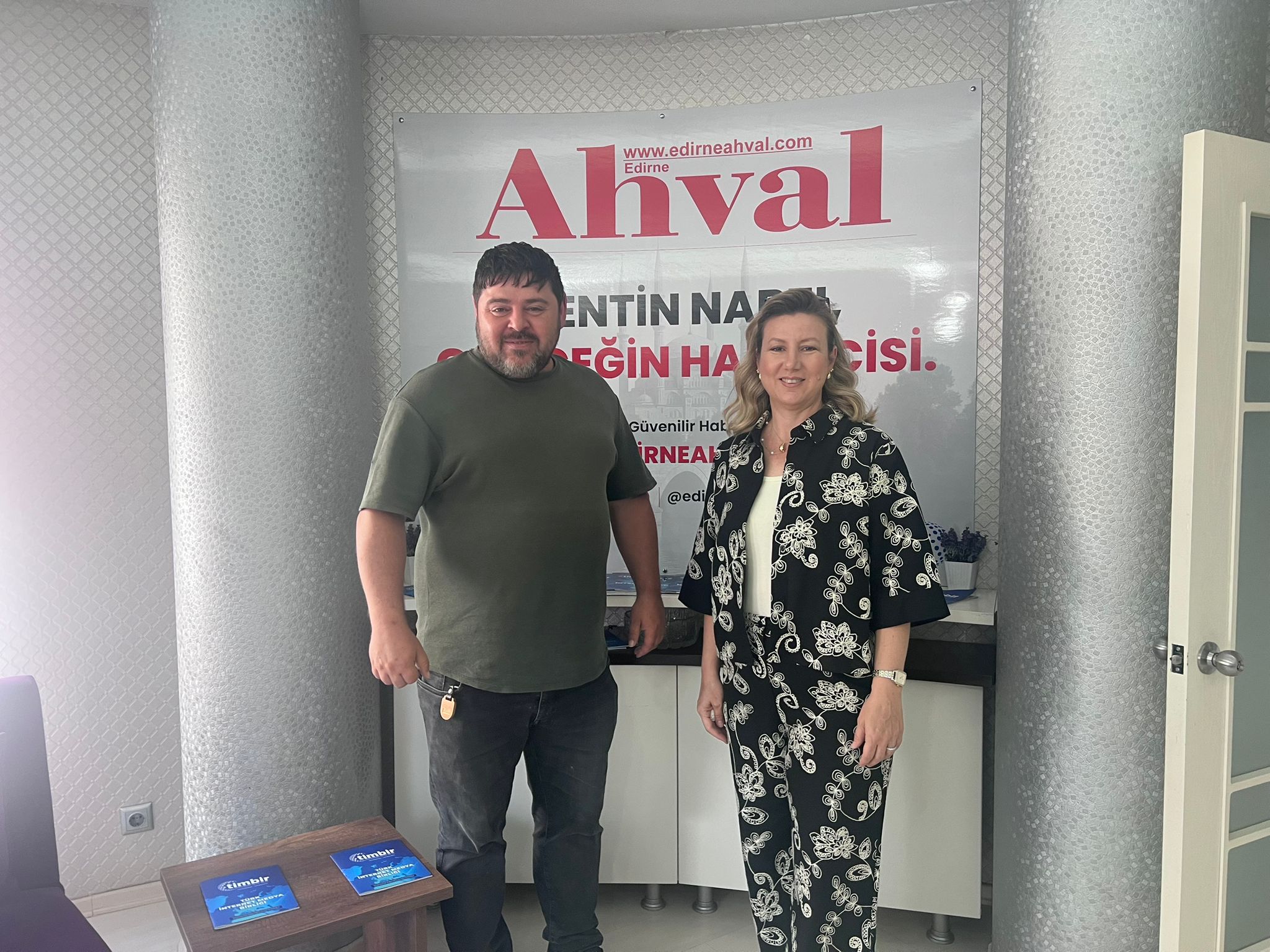 Edirne’de ilkeli, doğru ve objektif habercilik anlayışıyla kentin nabzını tutan, yerel basının güçlü sesi edirneahval.com internet haber sitesi, yayın hayatındaki 10’uncu yılını gururla kutladı.